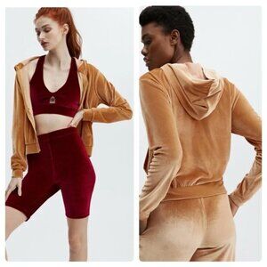 NWT Fabletics Donna Velour Hoodie in Light Honey